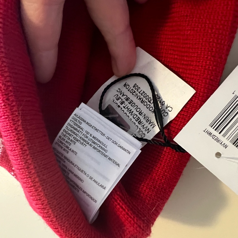 Red and Black Canada Beanie - Picture 3 of 3